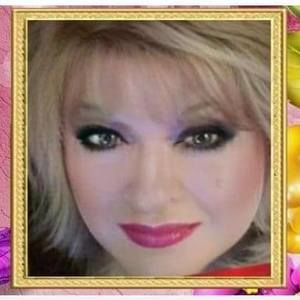 Meet your Posher, Debra